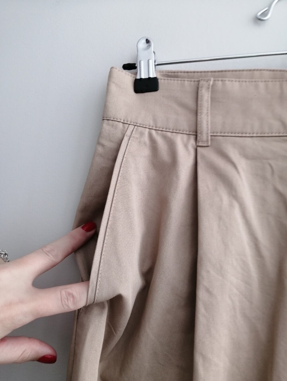 Club Monaco Cuffed Chino Pleated Wide Leg Pants Khaki Camel Size 8 - Picture 7 of 16